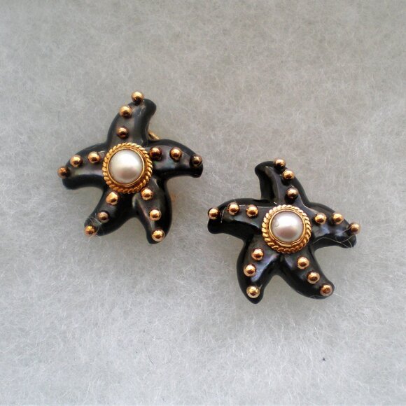 MAZ 14K Yellow Gold Abalone Black MOP Pearl Seastar Starfish Omega Back Earrings - Picture 3 of 8